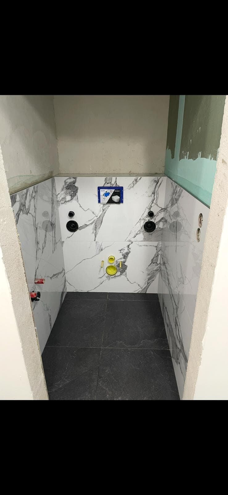 Bad mit XXL-Fliesen - Bad Reichenhall 2