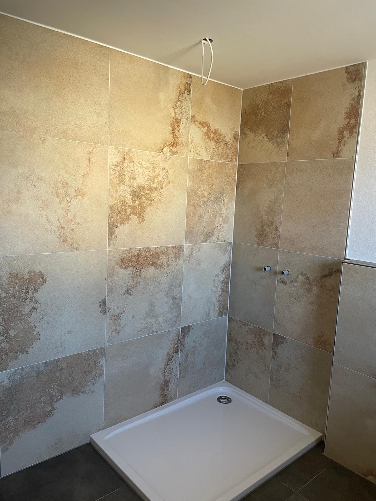 Bad Piding - Solnhofer Fliesen 60×60 2