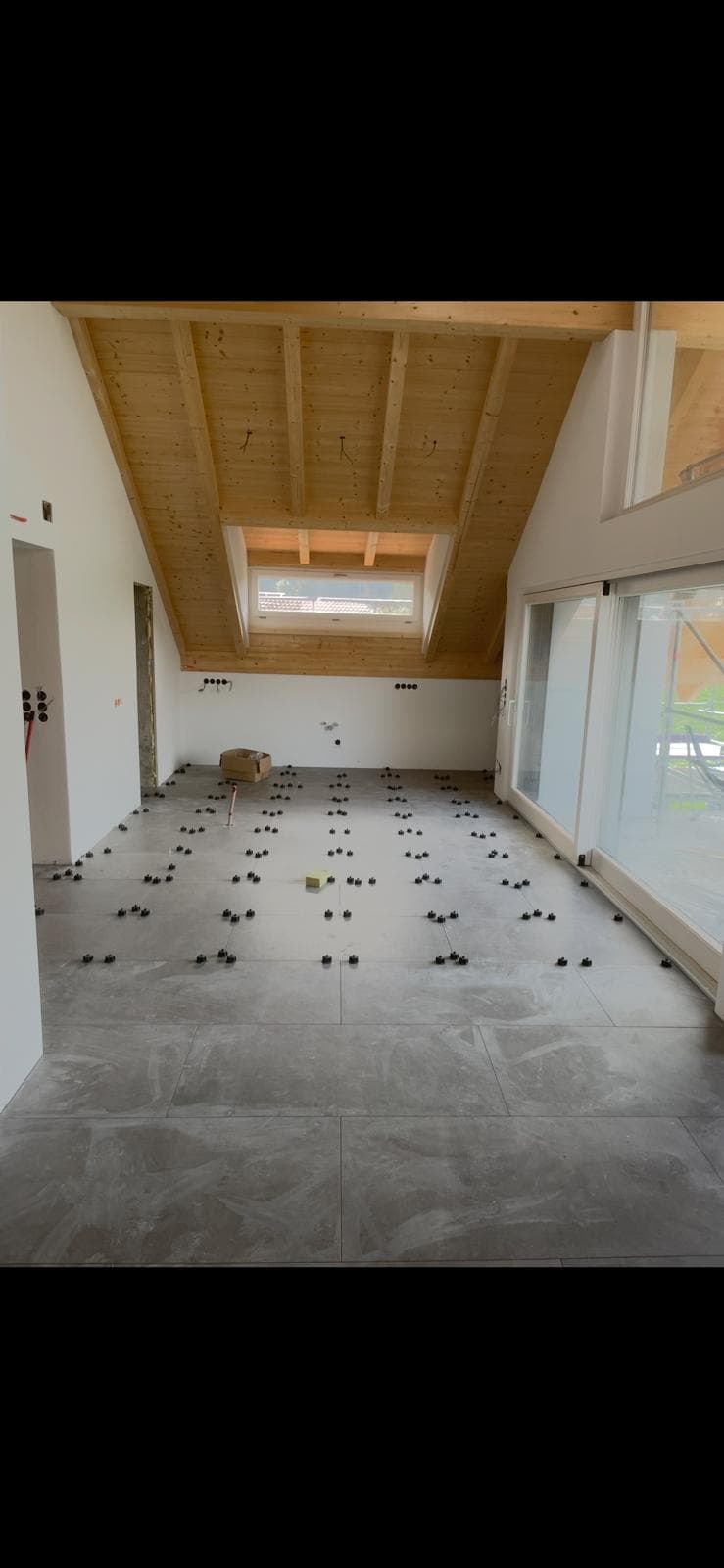 Neubau Wohnküche Teisendorf - 60×120 cm Fliesen 2